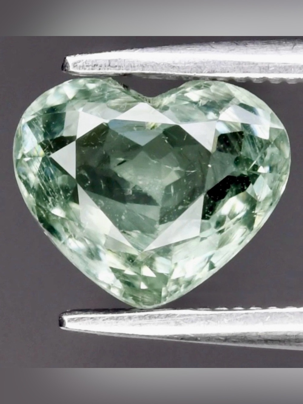 Paraiba Tourmaline SI-1 (Almost Eye Clean) Heart Cut GLC Certified 1.53ct